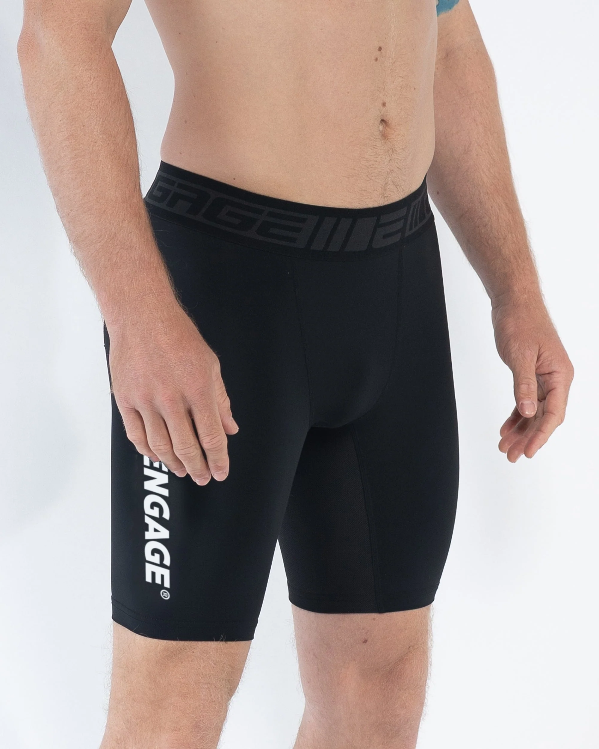 Essential Series Compression Short - Image 2